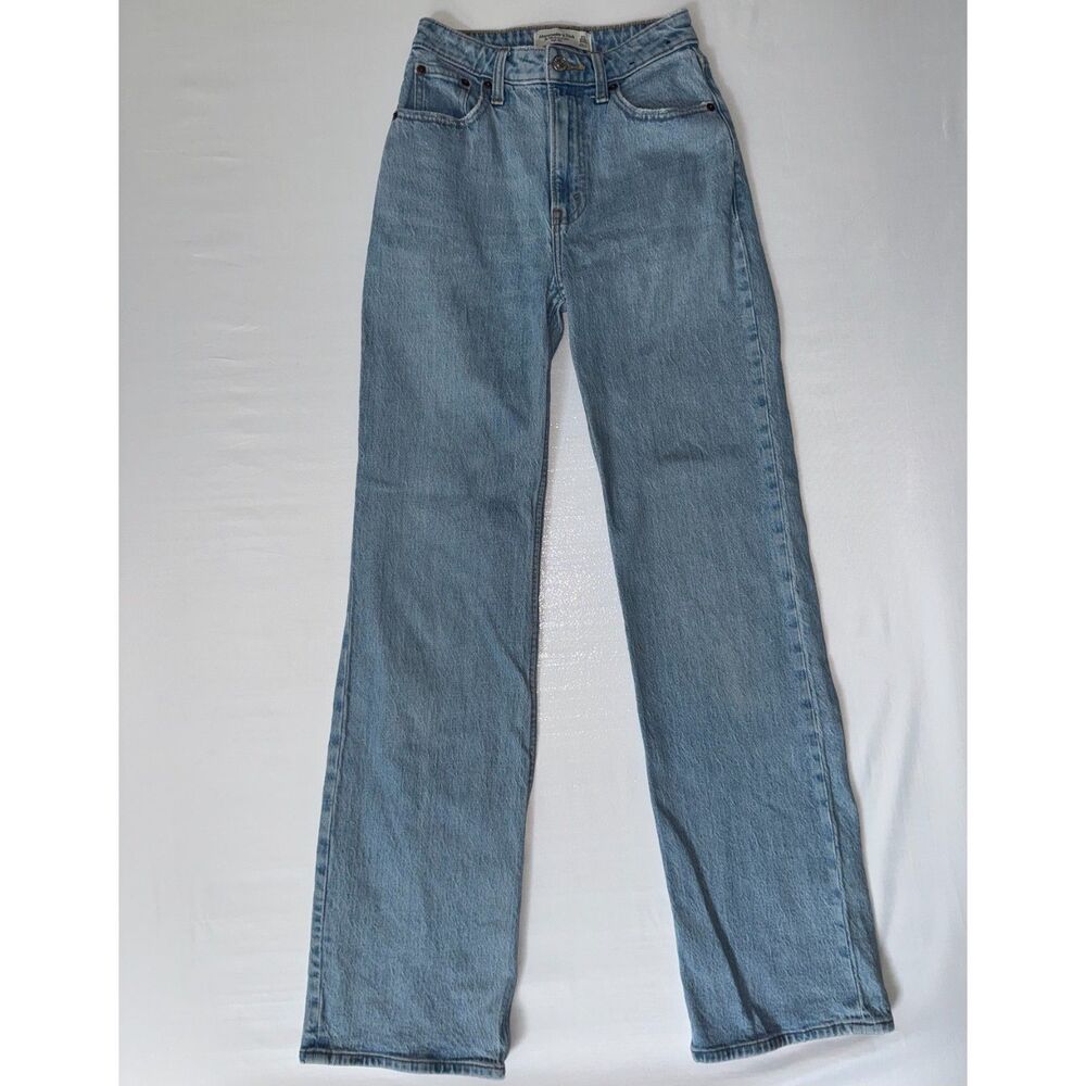 Abercrombie & Fitch The 90's Relaxed High-Rise Jean | Curve Love | Size 23/000L